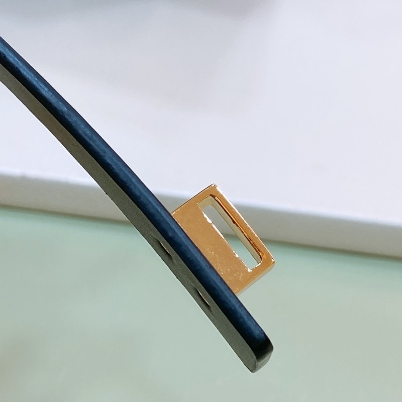 chr1st1an D10r belts